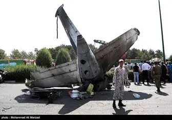 هواپیمای آموزشی در نظرآباد سقوط کرد