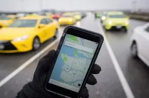 
آیا تاکسی‌آنلاین‌ها از مسافران خود جاسوسی می‌کنند؟
