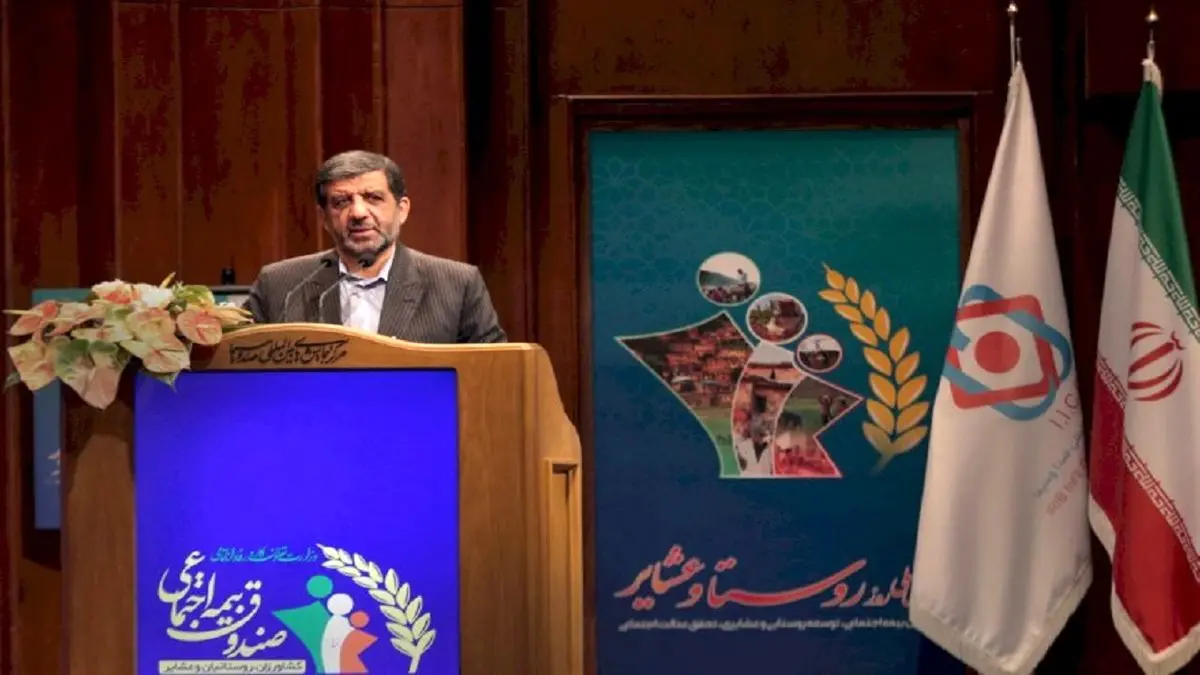 ضرغامی: گردشگران برای دیدن زیباییهای کوچ عشایر به ایران سفر میکنند