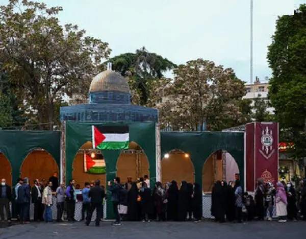 مبارزان فلسطینی و مقاومت در خیابان‌های تهران / گزارش تصویری