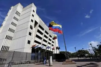 سایه کودتای نظامی بر ونزوئلا سنگینی می کند