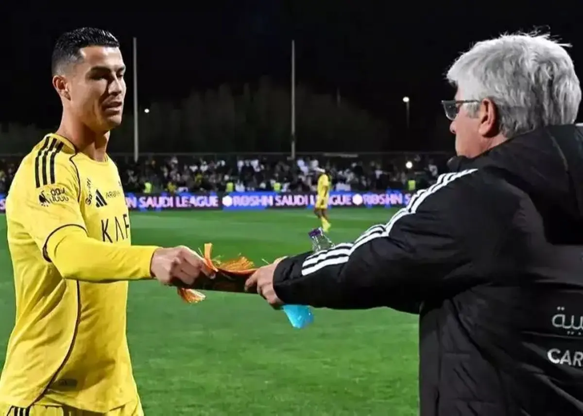 رونالدو بازوبند کاپیتانی را با خود برد