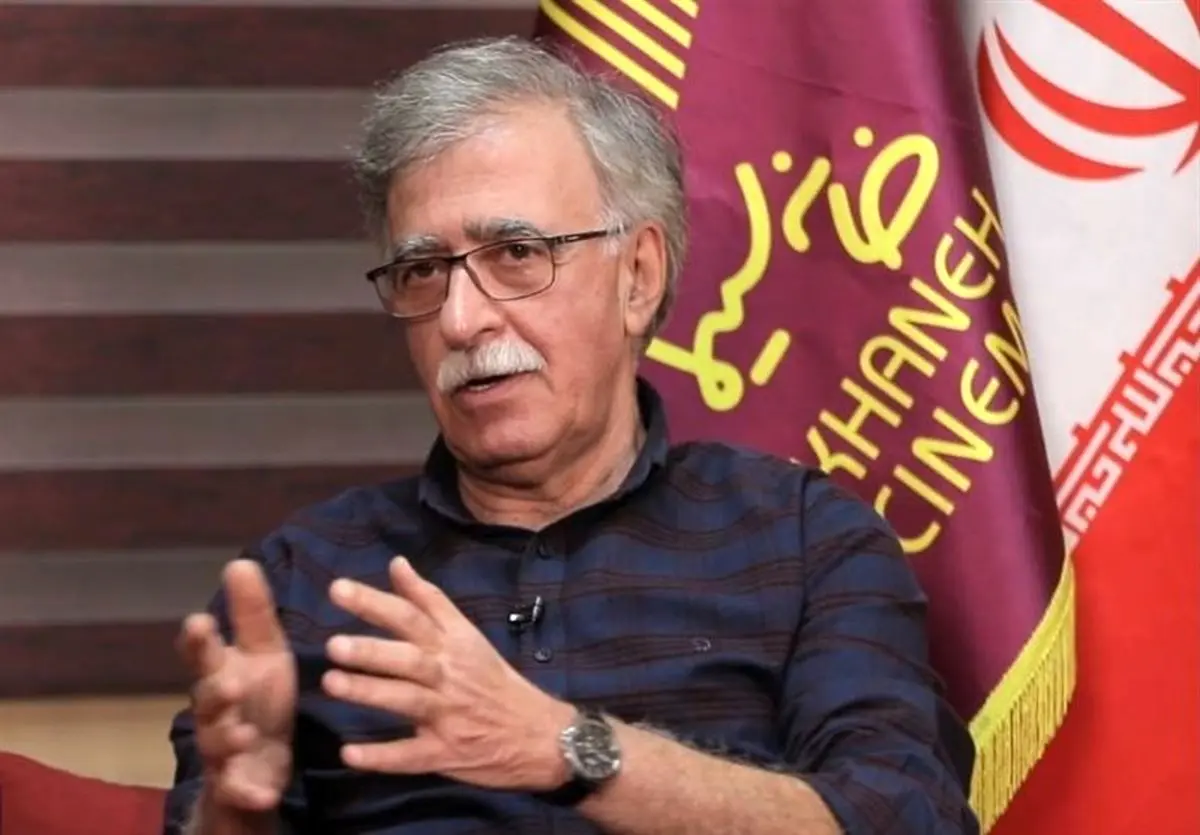 یک روز با «همایون اسعدیان» در موزه سینما
