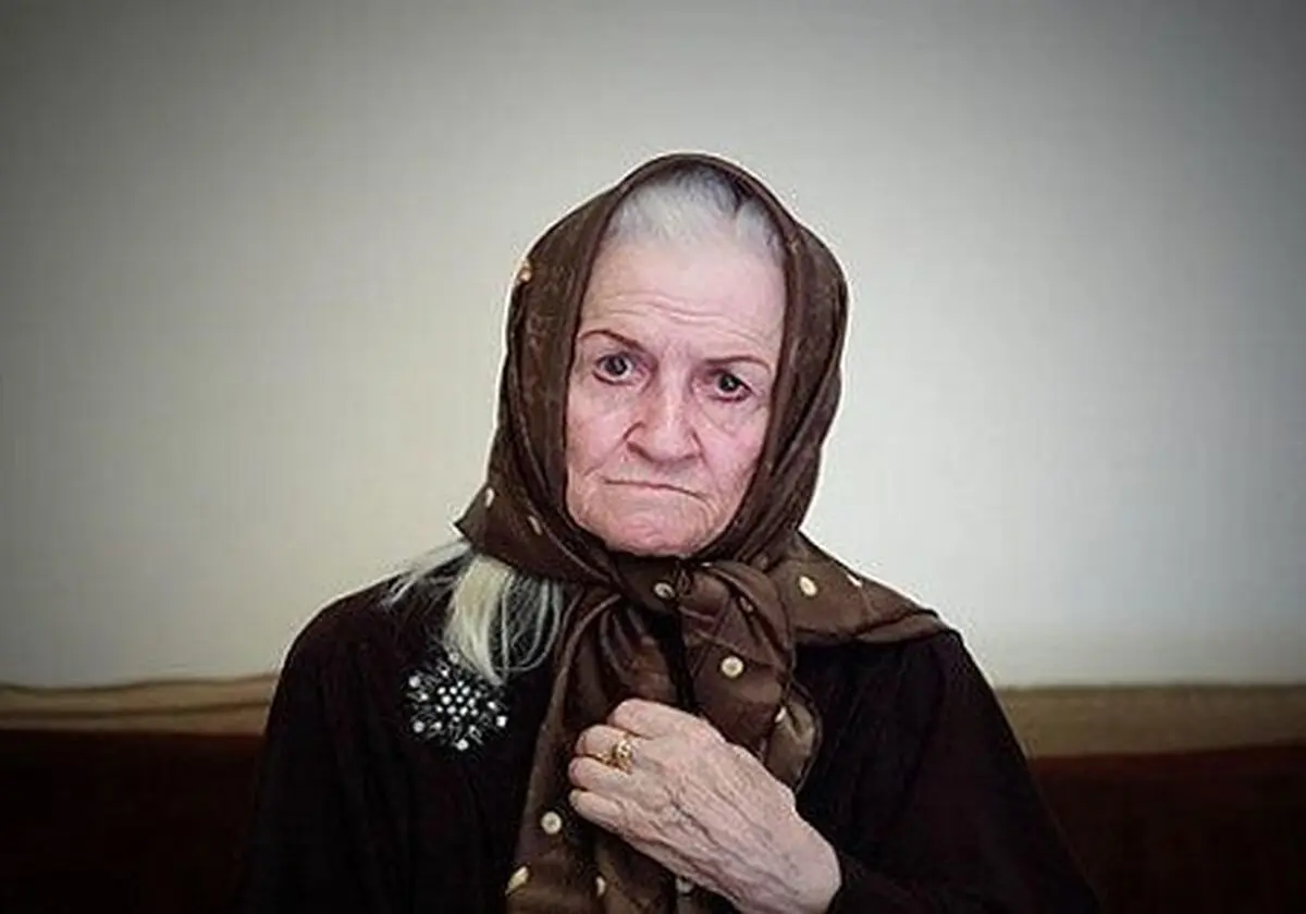 خانم بازیگر در بستر بیماری