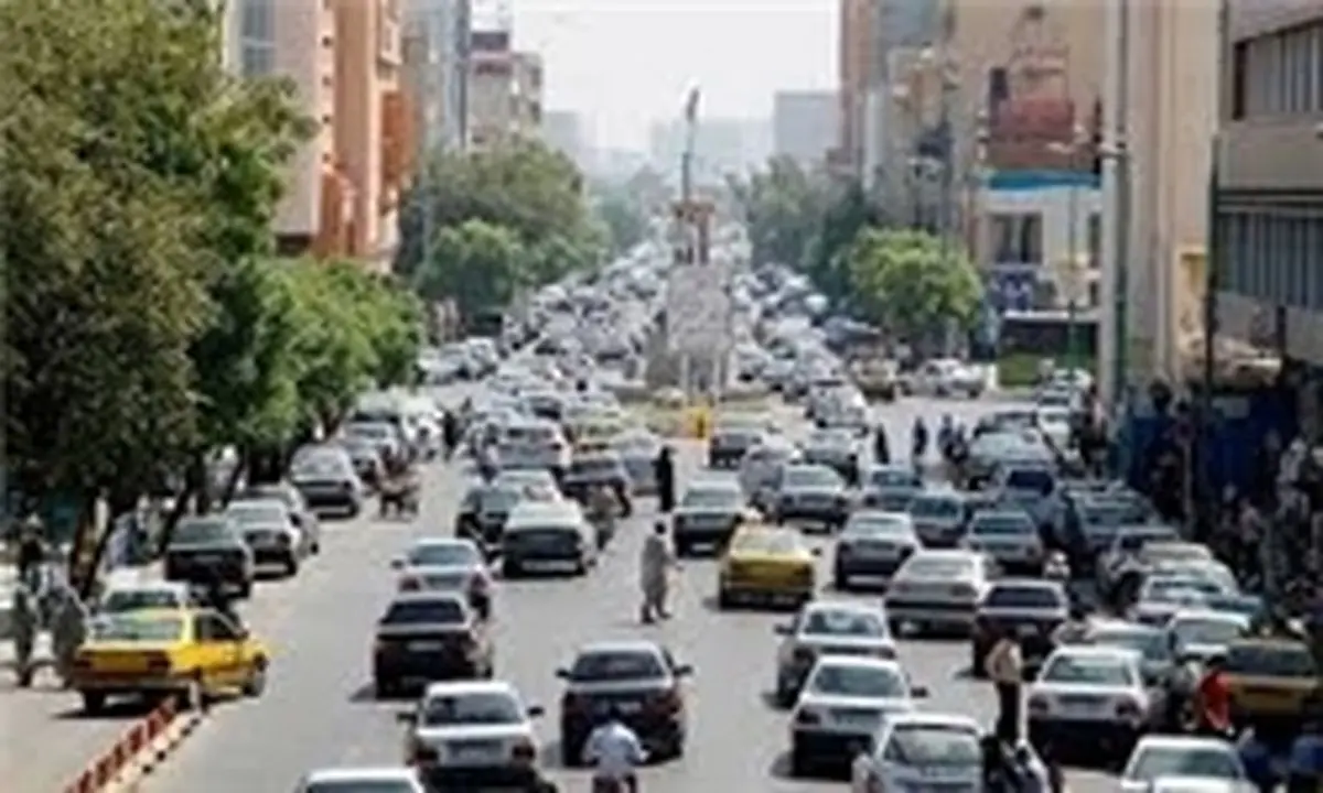 ترافیک نیمه سنگین در مسیرهای منتهی به شهر آفتاب