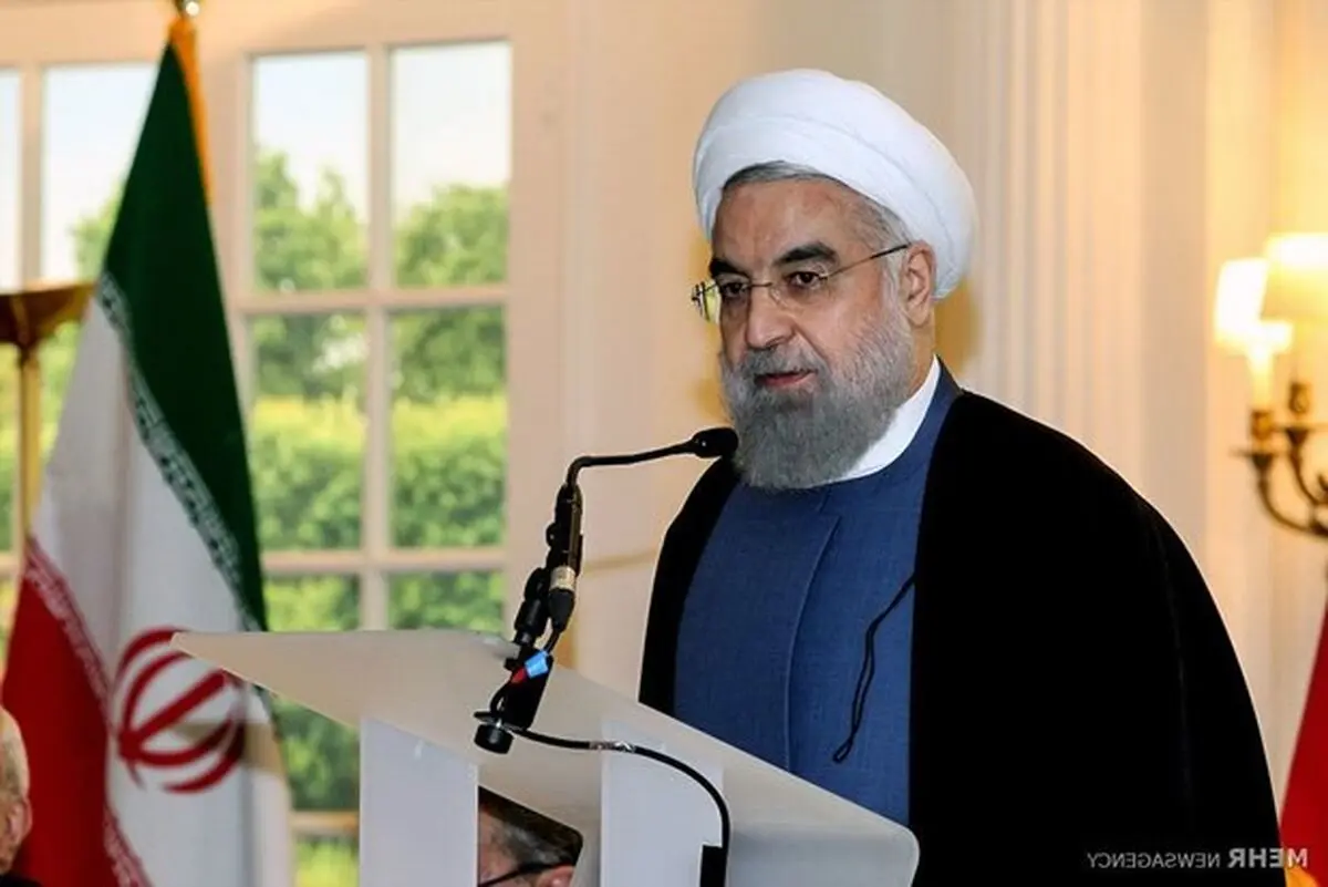 روحانی: مخالفان توافق معتقدند ایران  سر ۱+۵ را کلاه گذاشته