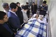 عیادت آیت‌الله علم‌الهدی از یک حادثه‌دیده شدید رانندگی
