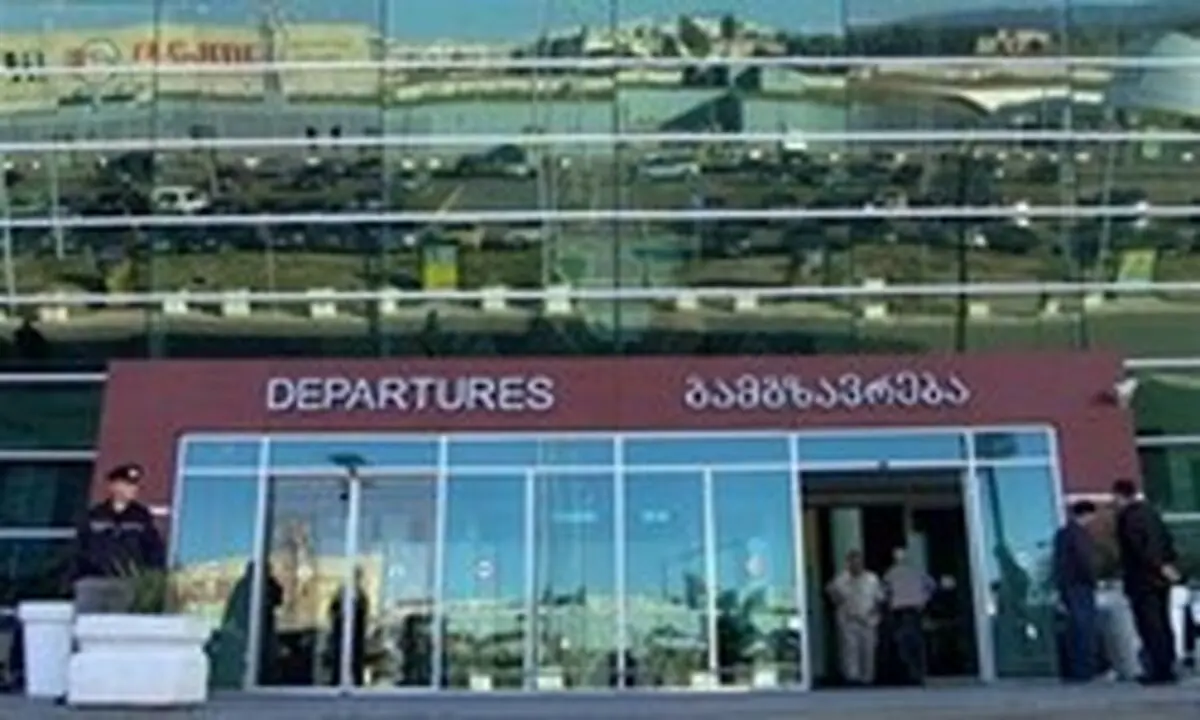 یک فرودگاه دیگر انگلیس از کار افتاد