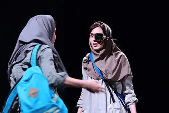 نمایش «شنیدن» در راه شیراز