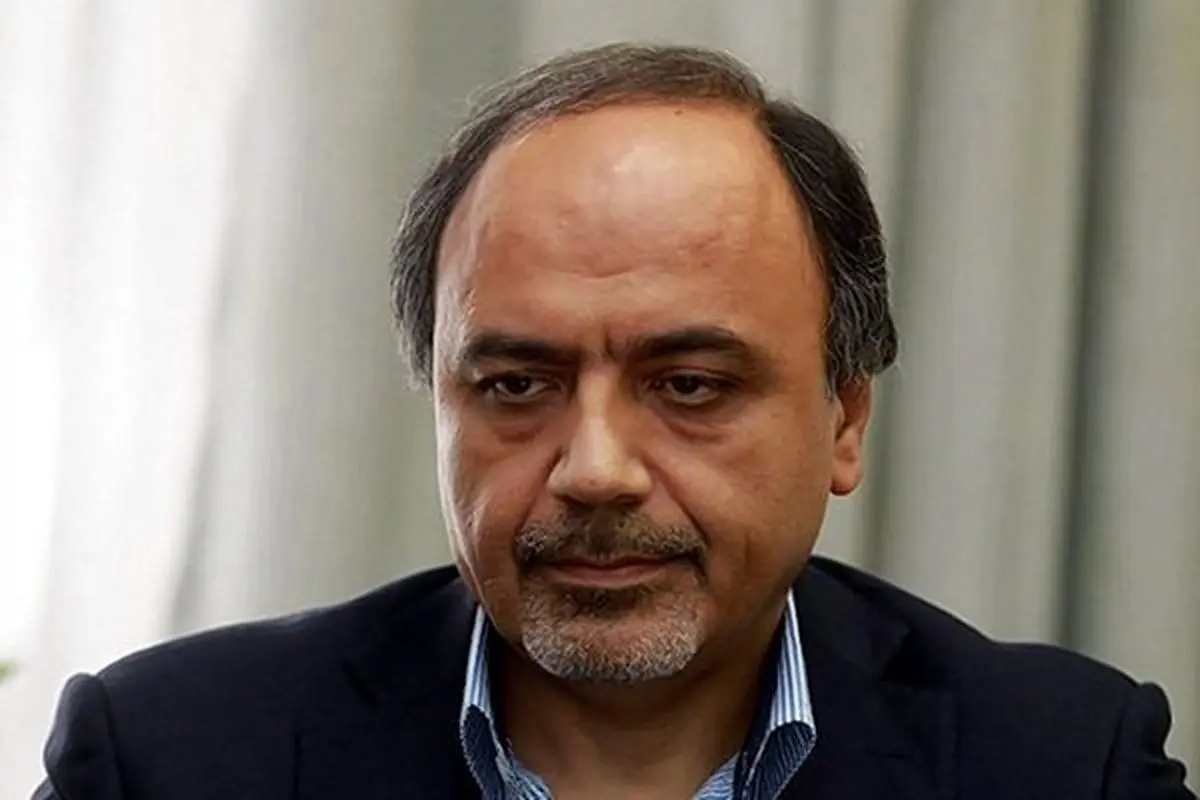 مشاور سیاسی حسن روحانی استعفا داد+عکس