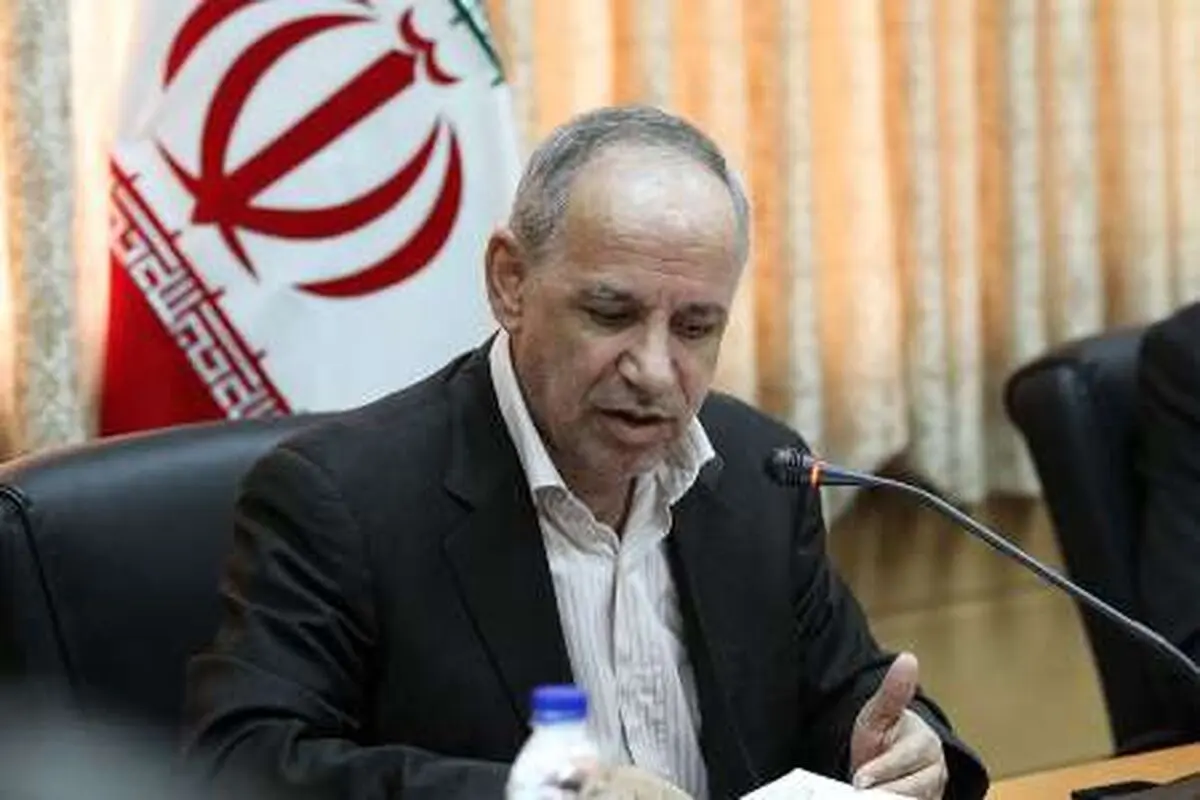 استخدام رسمی متوقف شد؟