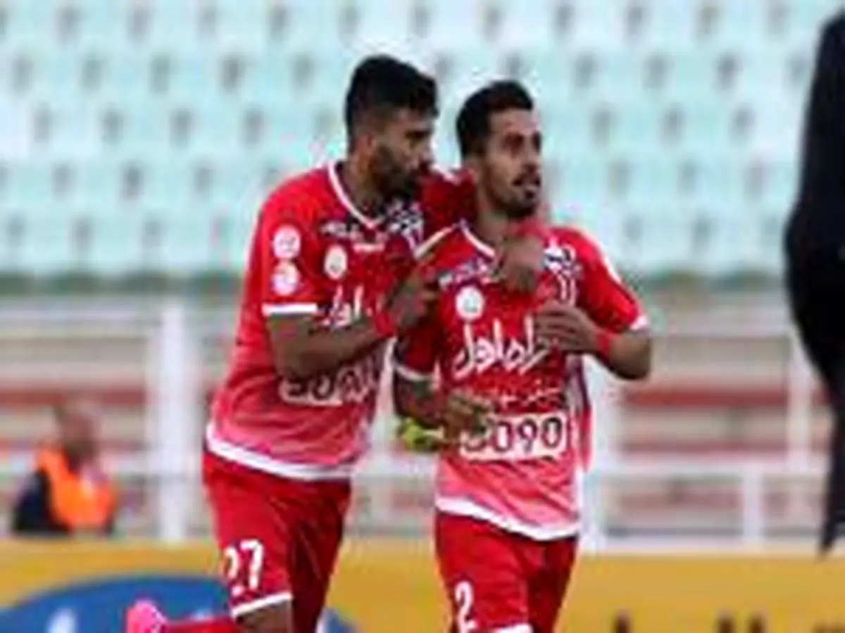گسترش فولاد 2- پرسپولیس 4/امید پرسپولیس برای قهرمانی برگشت