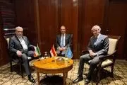 دیدار سه جانبه عراقچی، گروسی و وزیر خارجه مصر در قاهره