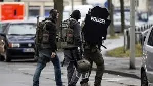حمله با خودرو به عابران در آلمان