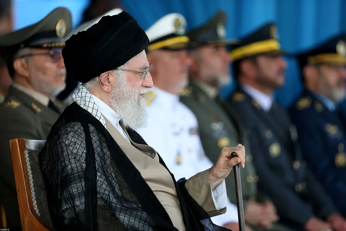 اقتدار شما دشمن را می‌ترساند
