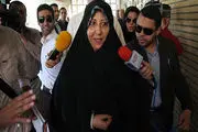 حضور فاطمه هاشمی در دادگاه انقلاب / گزارش تصویری