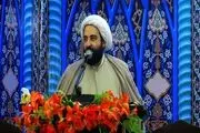 با عاملان فیش های نجومی مثل یک خائن برخورد شود