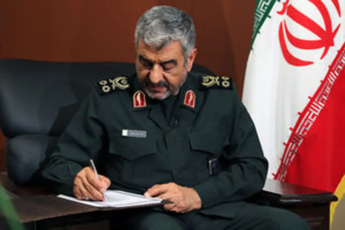 

تقدیر فرمانده کل سپاه از مجلس شورای اسلامی
