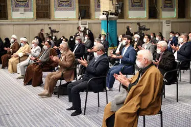 دیدار جمعی از مداحان اهل‌بیت علیهم‌السلام با رهبر انقلاب اسلامی/گزارش تصویری