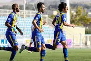 بازیکن سابق پرسپولیس با آبی پوشان تبریز تمدید کرد