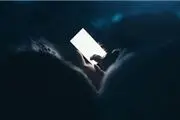 چک کردن گوشی در نیمه‌شب ممنوع!
