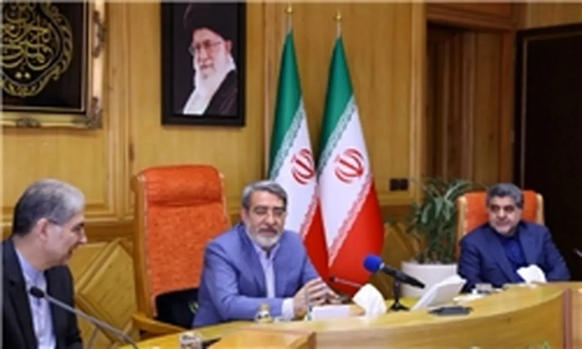 انتقال آب از دریای عمان حتماً با اولویت توسط دستگاه مسؤول پیگیری شود