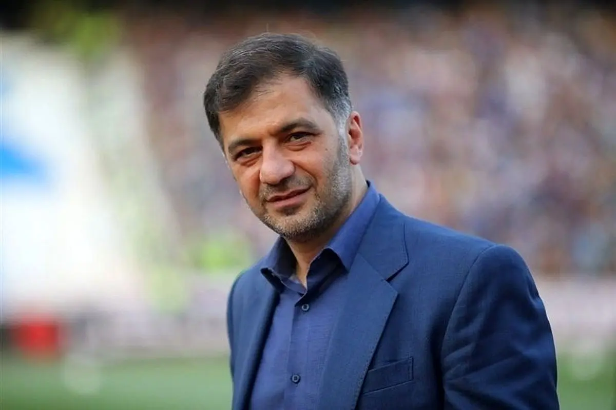 چه کسی مخالف مربی‌گری جواد نکونام در استقلال بود؟
