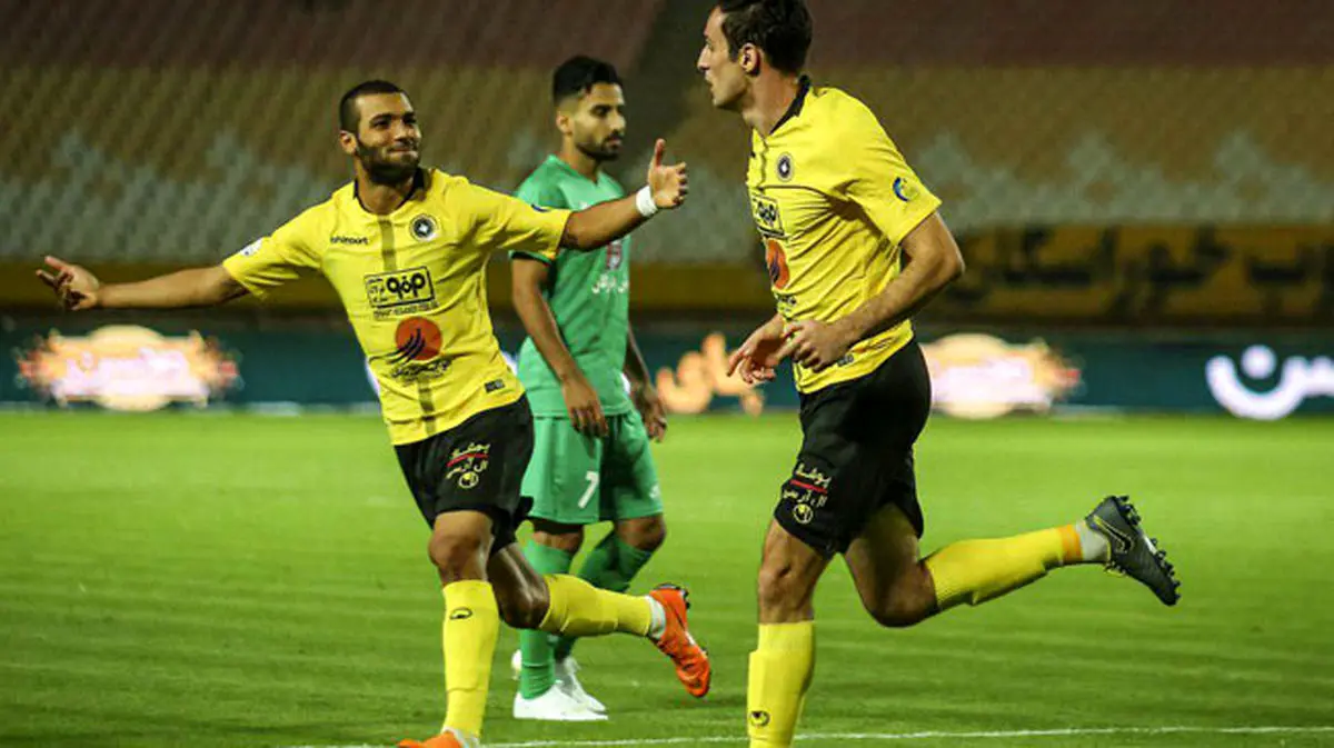 سوپراستار سپاهان به دیدار برابر استقلال میرسد!