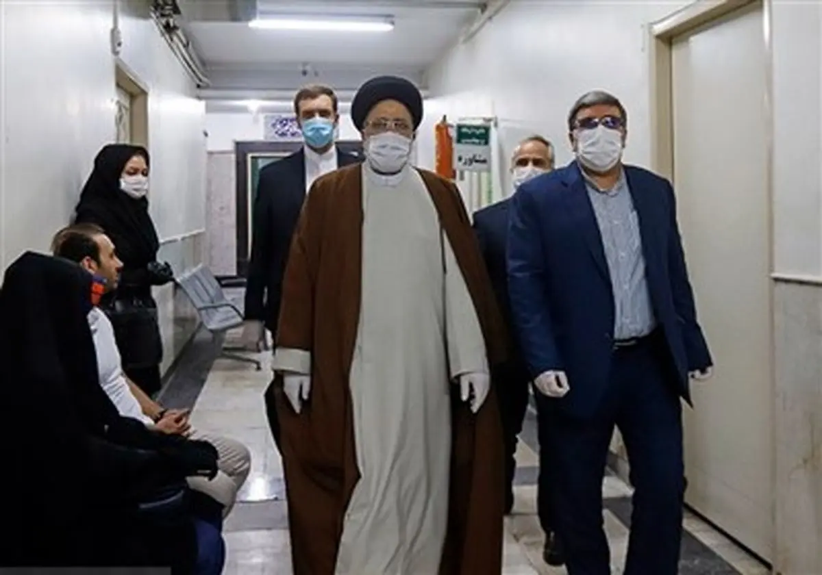 بازدید سرزده رئیس قوه قضائیه از دادسرا و دادگسترى ری / دستور رئیسی به دادگاهها برای صلح و سازش در میان زوجین