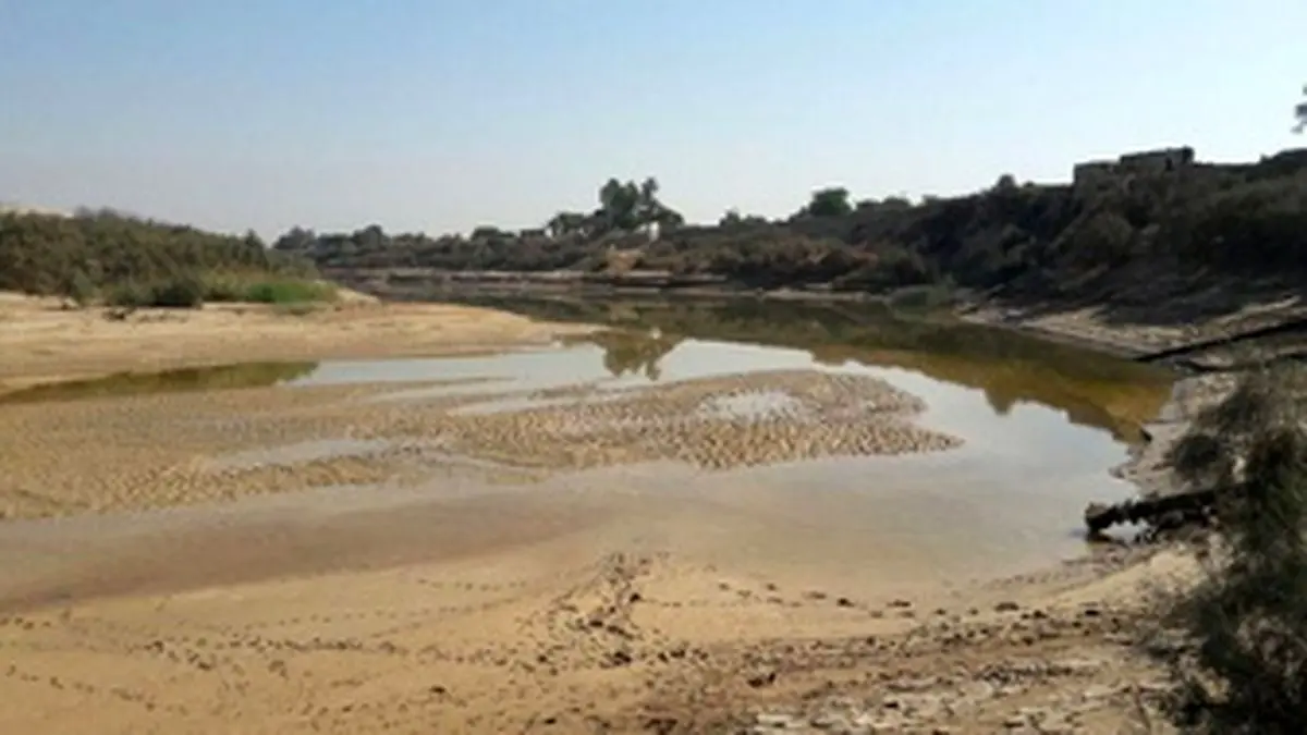 خشک شدن رودخانه زهره در هندیجان