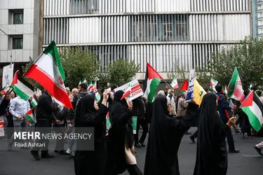 راهپیمایی یوم الله ۱۳ آبان در تهران/گزارش تصویری