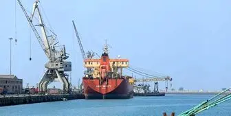  غارت بیش از 40 میلیون دلار نفت یمن توسط ائتلاف سعودی 