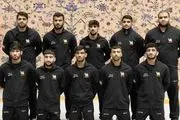 ورود افتخارآفرینان کشتی فرنگی به ایران با استقبال پرشور مردم