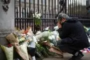 سوگواری مردم انگلیس برای درگذشت همسر ملکه/گزارش تصویری