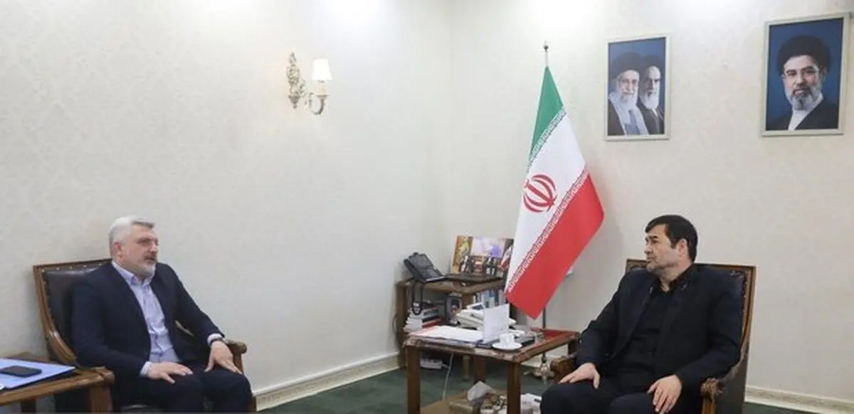 نشست مشترک رئیس فدراسیون اسکواش و وزیر ورزش
