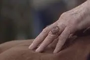 تلاوت سوره منافقون توسط رهبرانقلاب
