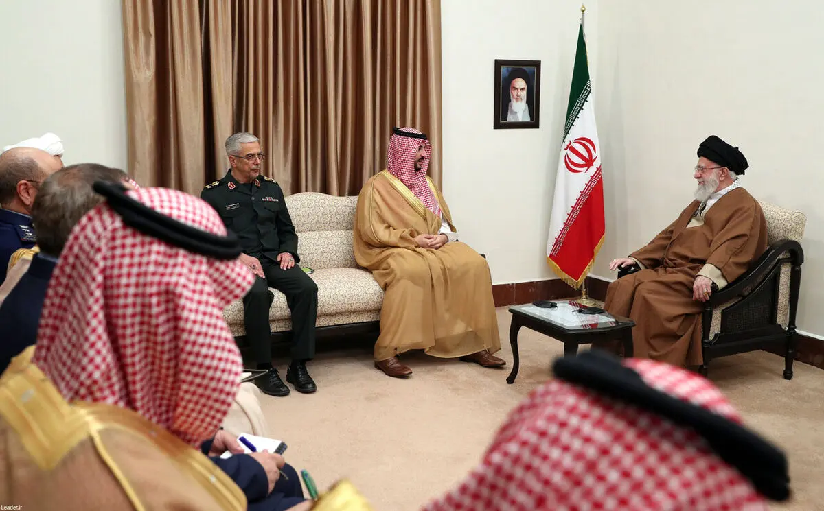 روایت یک عضو دفتر مقام معظم رهبری از دیدار وزیر دفاع عربستان با رهبر انقلاب