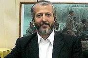 فرهاد دانشجو جایگزین جاسبی می‌شود