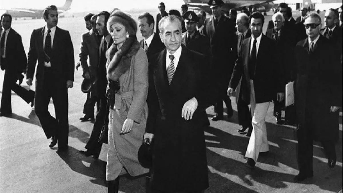 محمدرضا پهلوی چطور شکست خورد؟