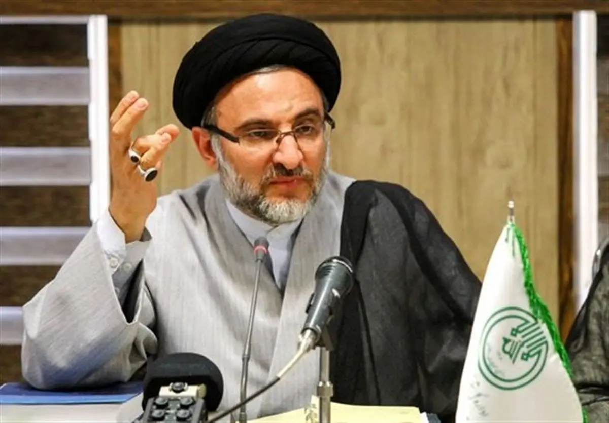 رهبر انقلاب اولین بار نوار درس ولایت فقیه امام را از چه کسی گرفت؟