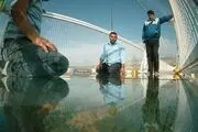  پل معلق مشگین‌شهر شیشه‌ای شد 