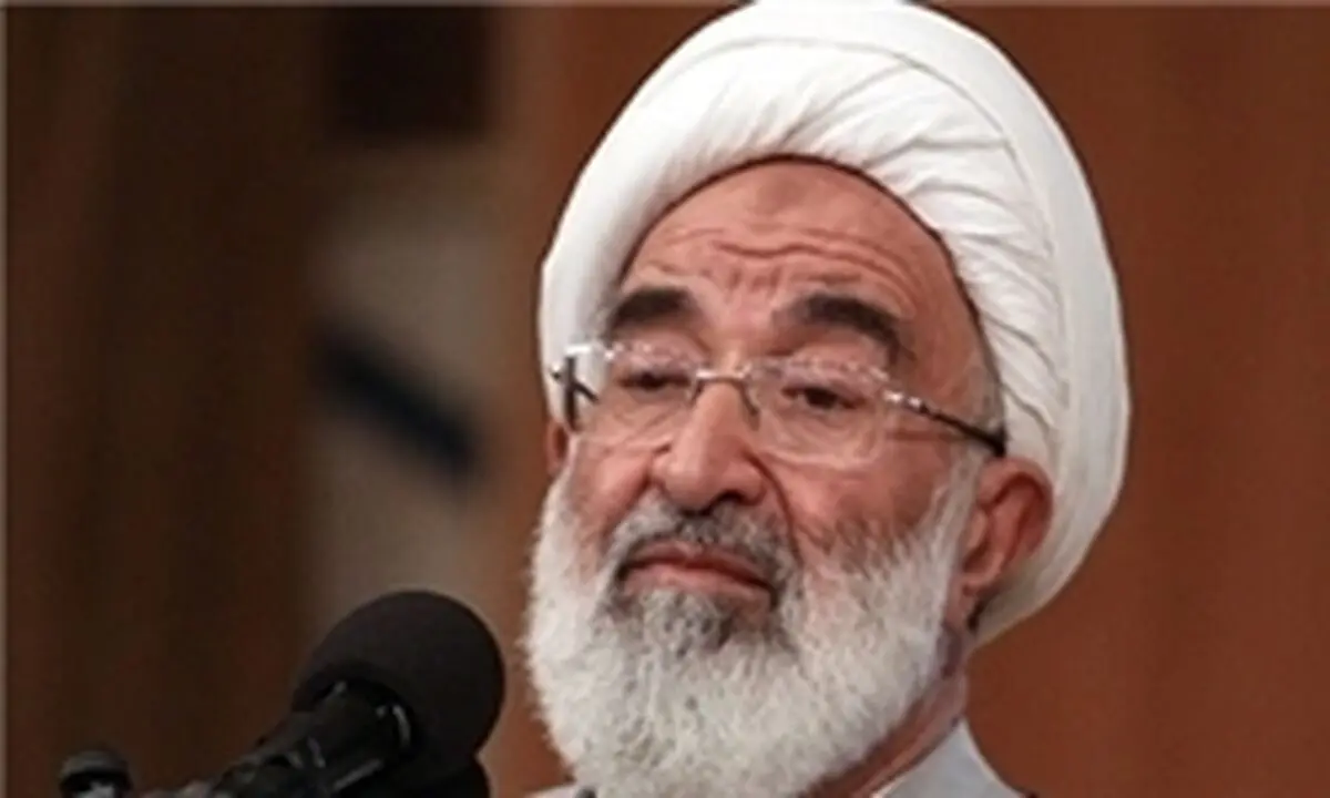 خطیب مشهور در لباس احرام + عکس