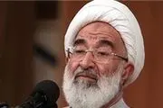 خطیب مشهور در لباس احرام + عکس