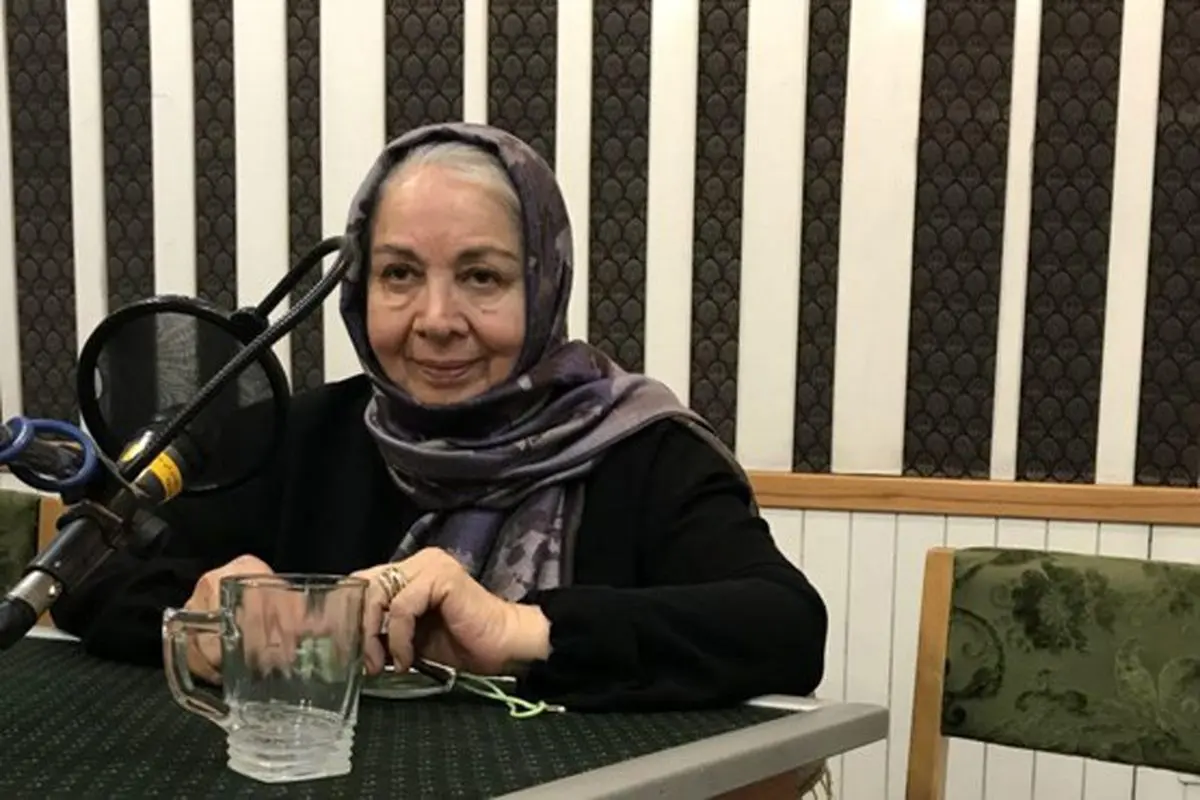 خانم بازیگر: به جای وقت گذاشتن برای ظواهر مطالعه کردم