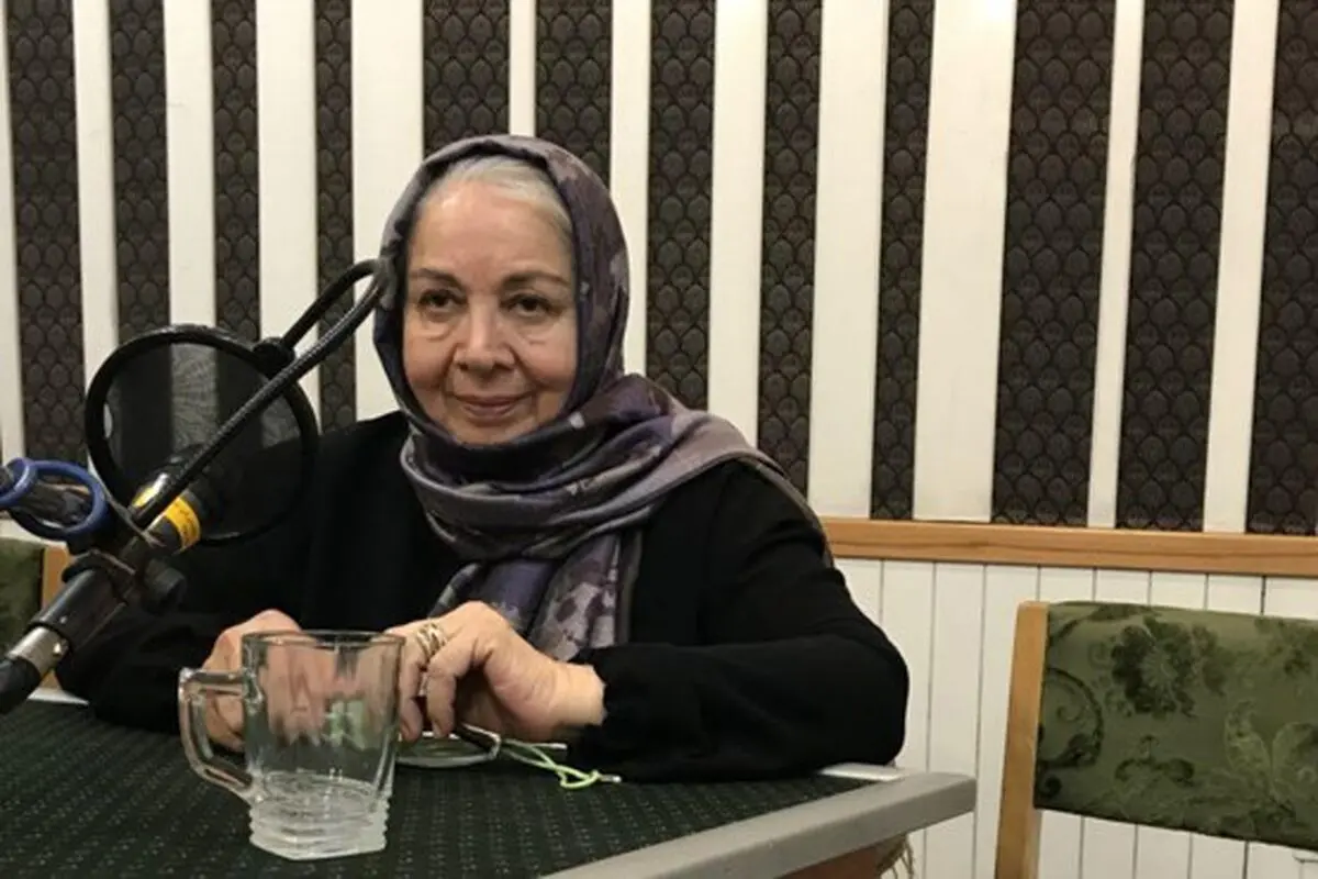 تقدیر از بانوی محبوب و پیشکسوت رادیو و تلویزیون