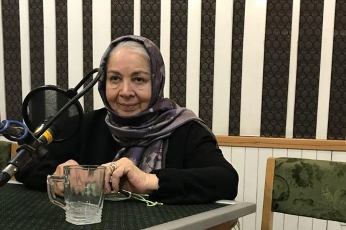 خانم بازیگر: به جای وقت گذاشتن برای ظواهر مطالعه کردم