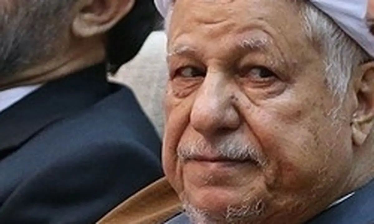 کمرنگ کردن نقش سپاه توسط هاشمی و همزاد ایشان!