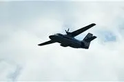  جستجوی نیروهای امدادی برای پیدا کردن لاشه هواپیما/ عکس