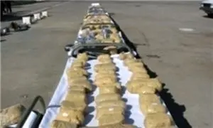 کشف بیش از 400 کیلو مواد مخدر در درگیری مسلحانه با قاچاقچیان

