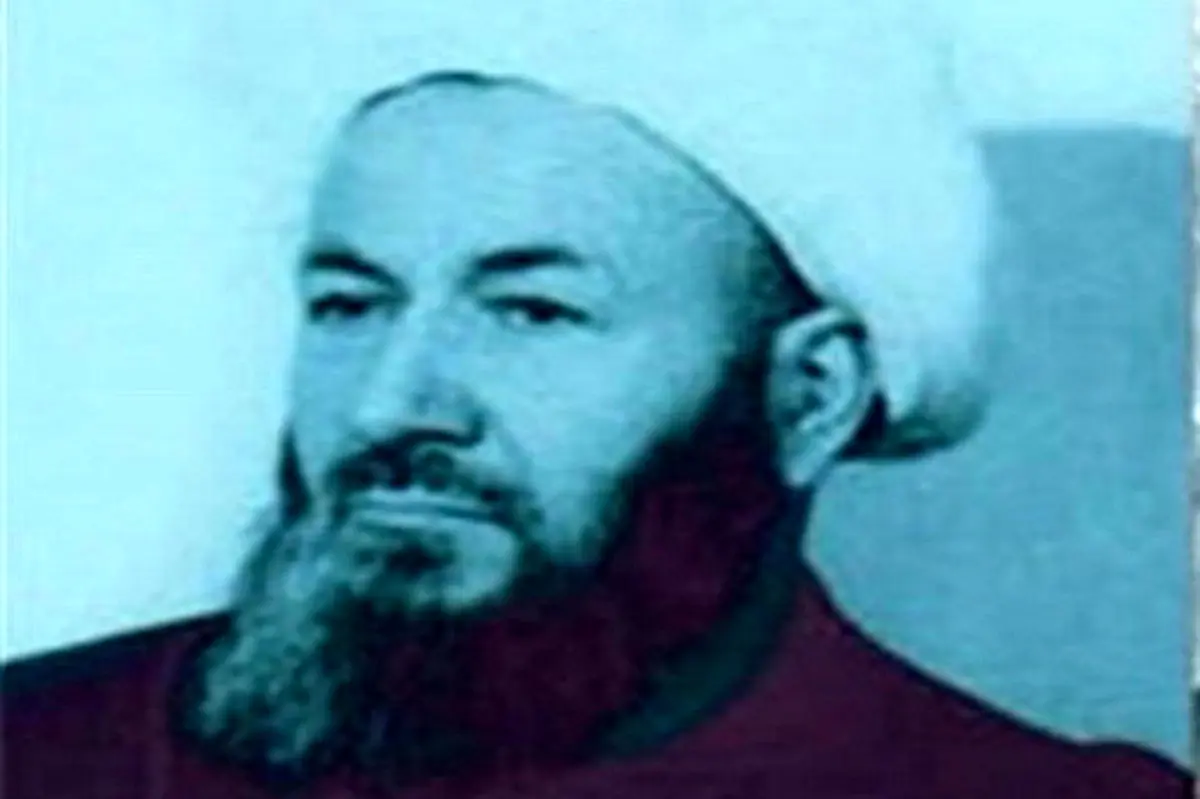 نهی از منکر آیتالله غفاری با دستان بسته